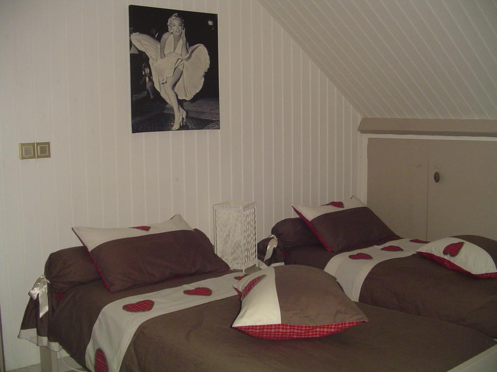 Chambre Crescia Vernouillet  Zimmer foto